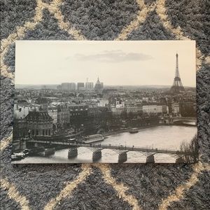 PARIS Canvas